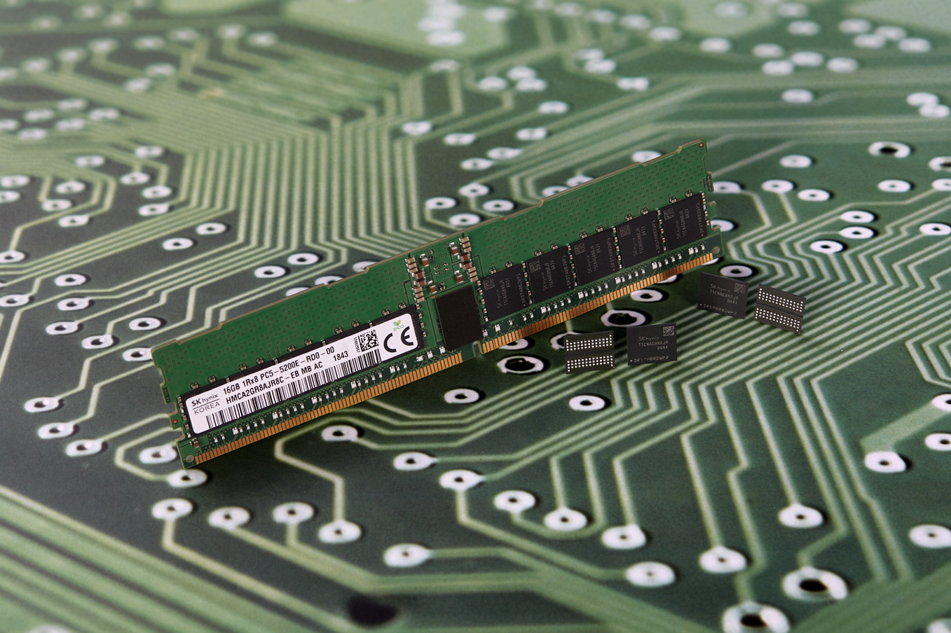 ADATA Chairman Warns DRAM Shortage Will Last Another 10 Years, Says AI Bubble Talk Can Wait Until 2040