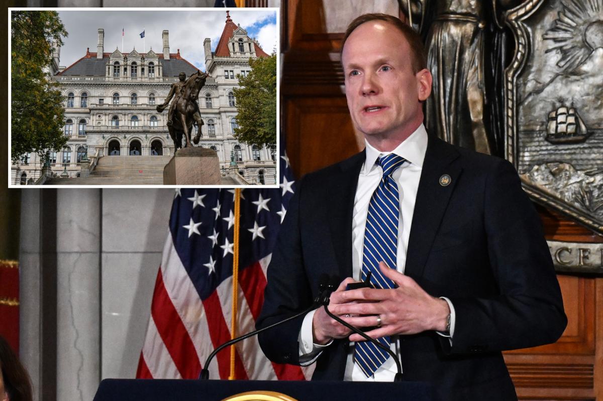 Hochul admin warns AI bubble burst could leave NY’s coffers dry